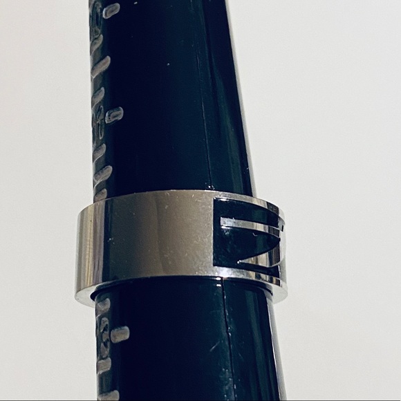 New Men’s
 Stainless Steel Ring - Picture 6 of 6